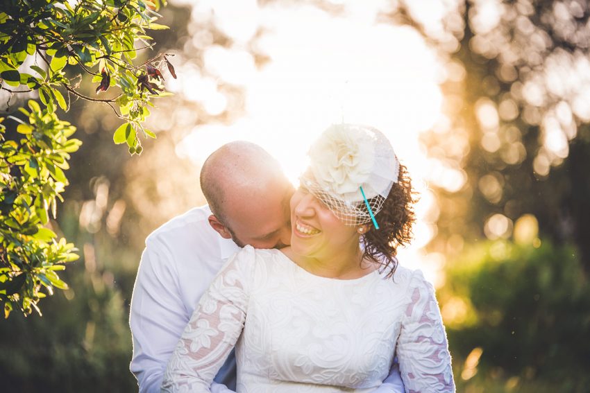 Postboda en Córdoba, sesión de pareja, Postbodas, beso