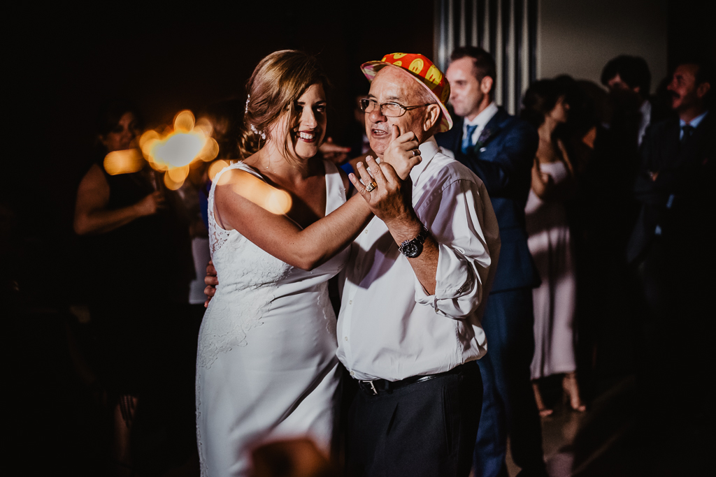 fotografía de boda, fotógrafos de bodas córdoba, bodas Córdoba, novias, Hotel NH Córdoba Guadalquivir, Hesperia Córdoba, Baile