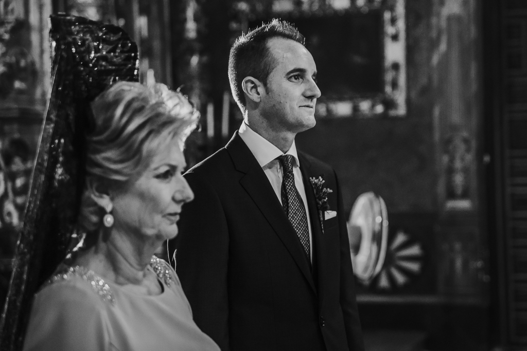 fotografía de boda, fotógrafos de bodas córdoba, bodas Córdoba, novias, Iglesia de San Cayetano