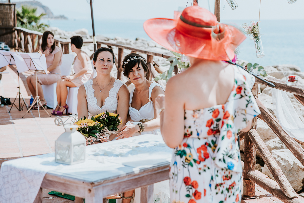 fotografia de boda, boda en Puerto Niza, Málaga, fotógrafos de boda Málaga, Fotografo de bodas Córdoba, Boda mujeres, Boda chicas, Puerto Niza, boda en la playa
