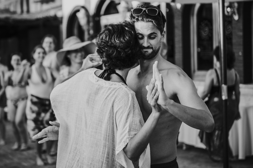 fotografia de boda, boda en Puerto Niza, Málaga, fotógrafos de boda Málaga, Fotografo de bodas Córdoba, Boda mujeres, Boda chicas, Puerto Niza, boda en la playa