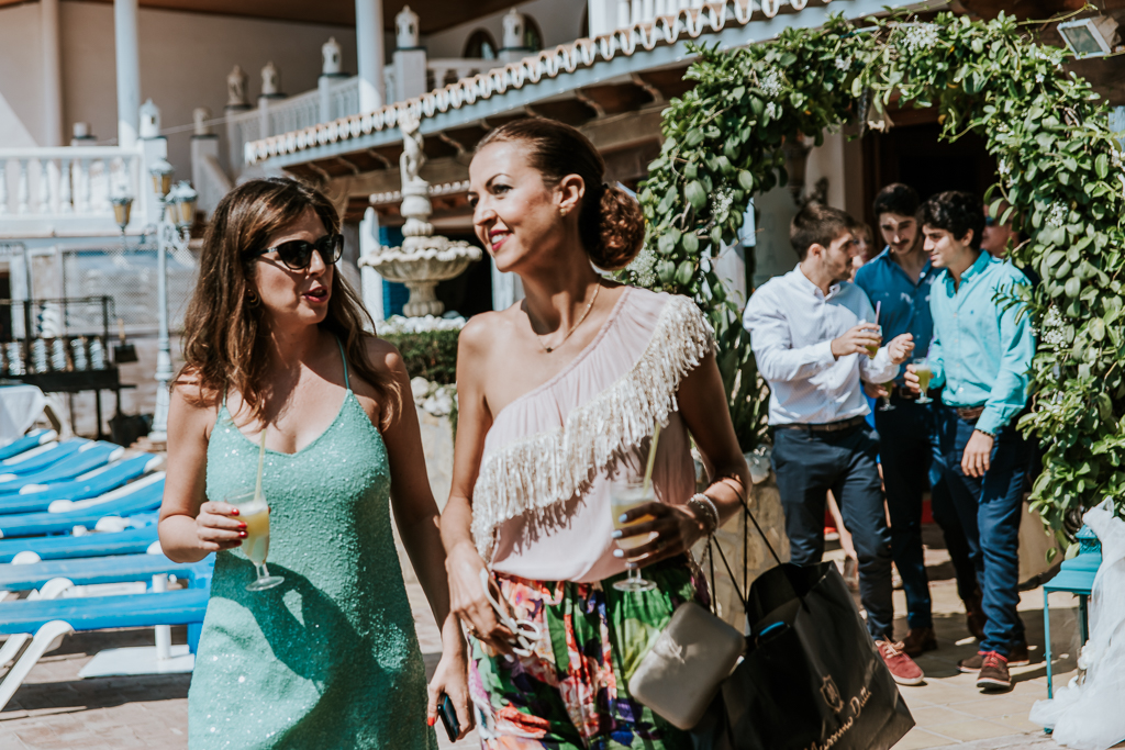 fotografia de boda, boda en Puerto Niza, Málaga, fotógrafos de boda Málaga, Fotografo de bodas Córdoba, Boda mujeres, Boda chicas, Puerto Niza, boda en la playa