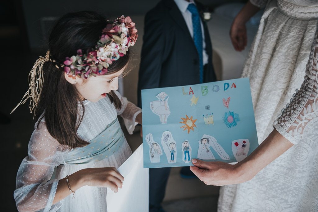 Carpe fotografía, preparativos novia, Parador de la Arruzafa, Parador de Córdoba, Bodas en Córdoba, Fotógrafos de Córdoba, fotografía de boda, Bodas en el parador de la arruzafa, novias con encanto, vestido encaje