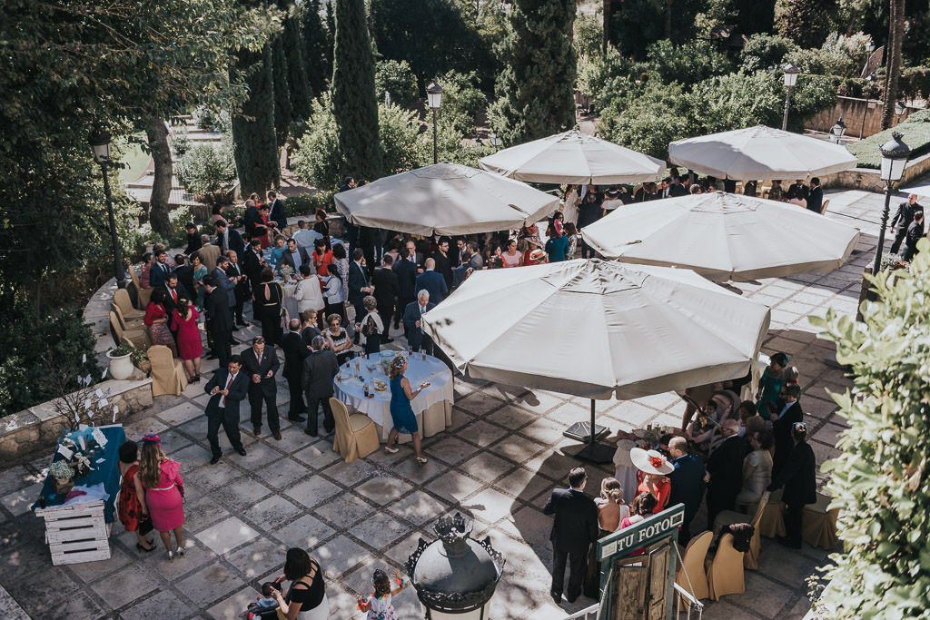 Carpe fotografía, ceremonia civil, Parador de la Arruzafa, Parador de Córdoba, Bodas en Córdoba, Fotógrafos de Córdoba, fotografía de boda, Bodas en el parador de la arruzafa, Boda civil córdoba, copa de bienvenida