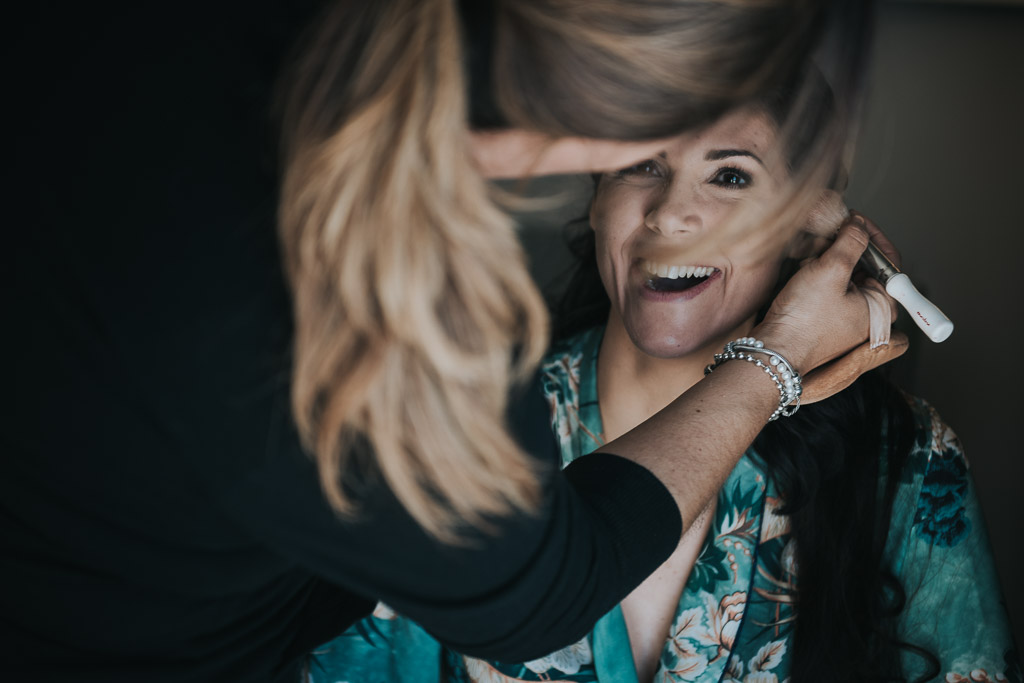 Carpe fotografía, preparativos novia, Parador de la Arruzafa, Parador de Córdoba, Bodas en Córdoba, Fotógrafos de Córdoba, fotografía de boda, Bodas en el parador de la arruzafa, novias con encanto, maquillaje novia